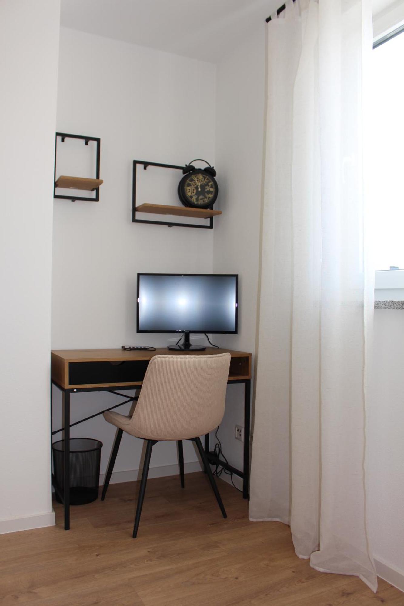 Apartment Mit Voll Ausgestatetter Kueche, Badewanne, Balkon, Parkplatz Vor Dem Haus, Ruhig Gelegen, Ada4 كولمباخ المظهر الخارجي الصورة