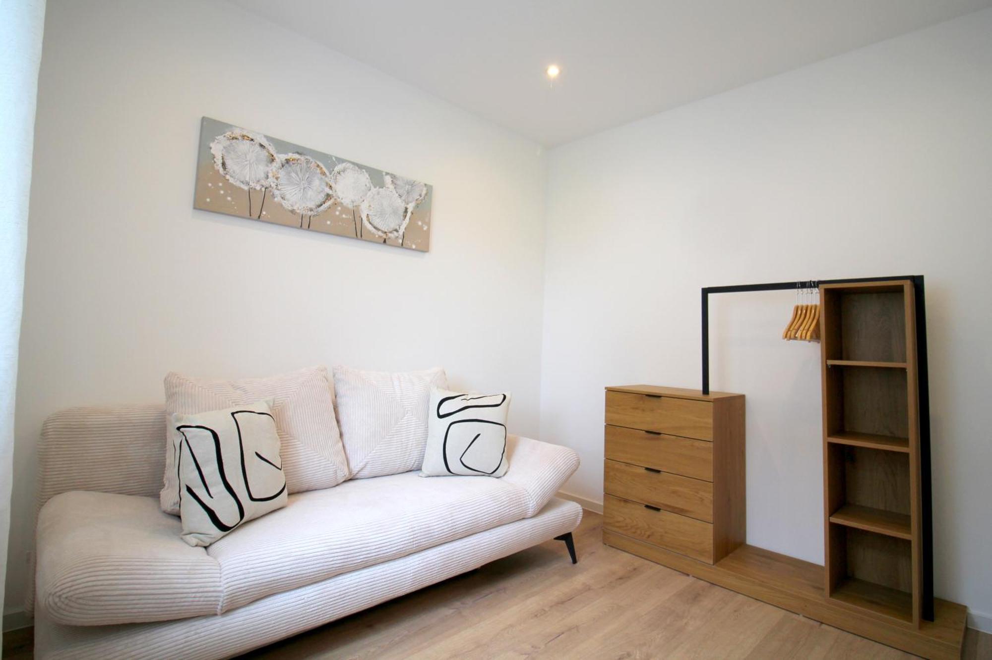 Apartment Mit Voll Ausgestatetter Kueche, Badewanne, Balkon, Parkplatz Vor Dem Haus, Ruhig Gelegen, Ada4 كولمباخ المظهر الخارجي الصورة